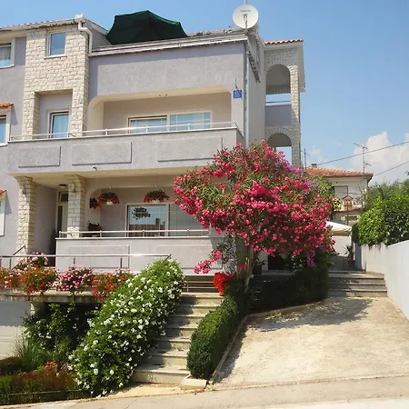 Pejic Apartments Pula Exterior photo