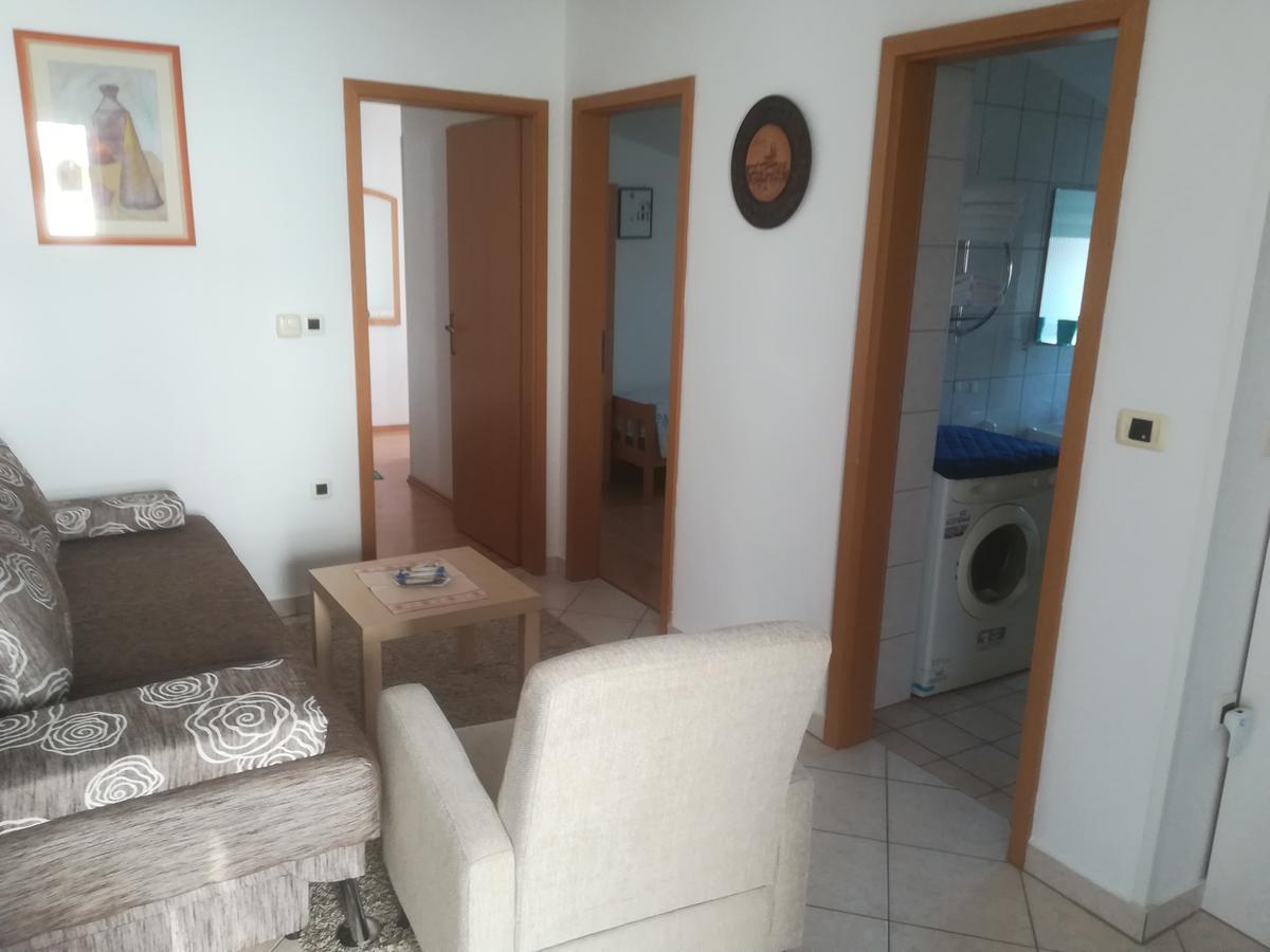 Pejic Apartment *