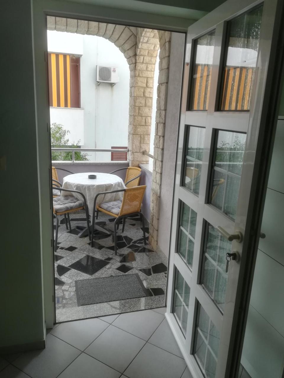 Pejic * Pula